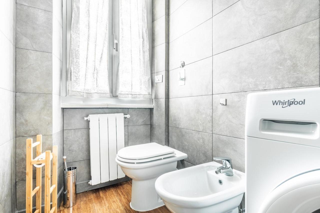 Апартаменти 'Tribal House' Sansiro-Rhofiera-Duomo Мілан Екстер'єр фото