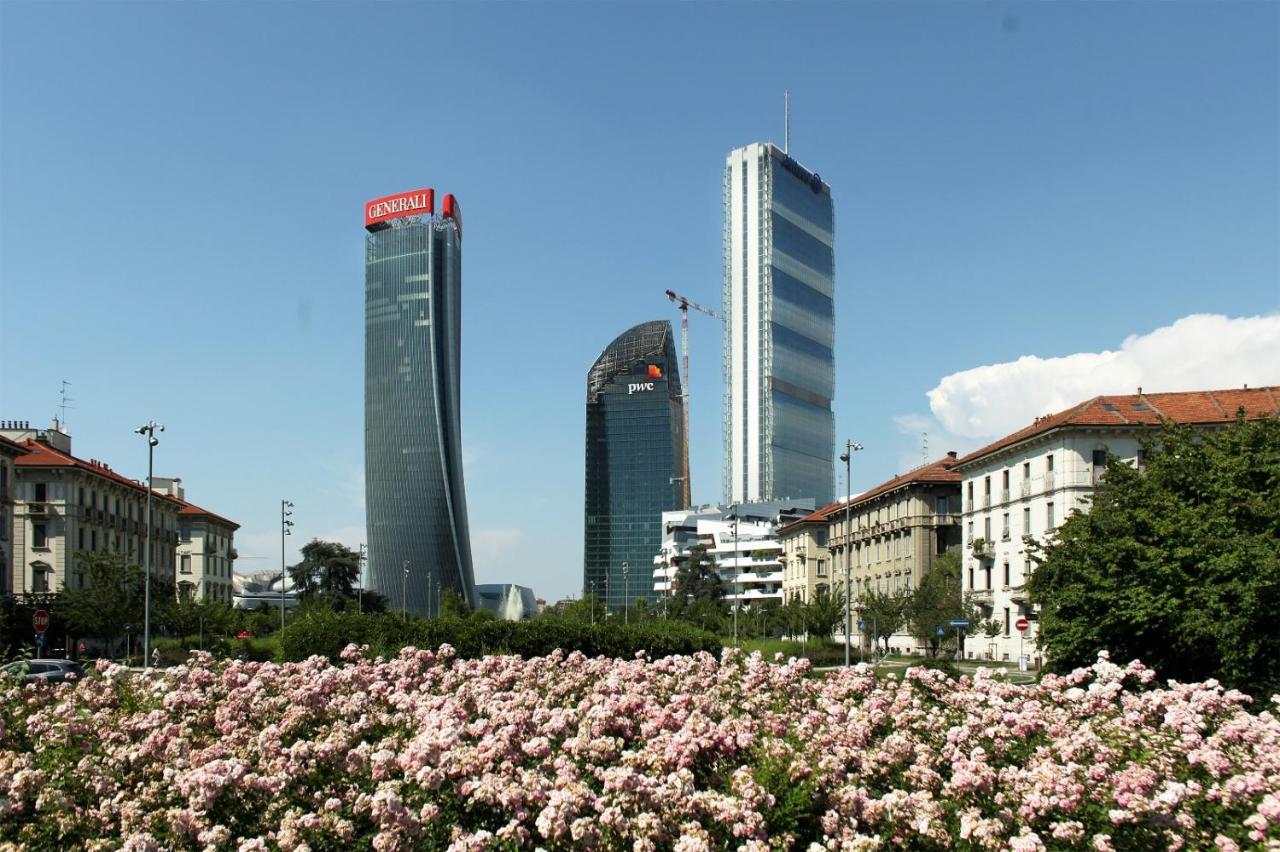 Апартаменти 'Tribal House' Sansiro-Rhofiera-Duomo Мілан Екстер'єр фото